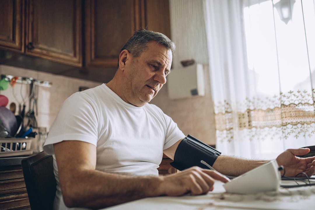 Study suggests more older adults should check blood pressure at home, ET  HealthWorld